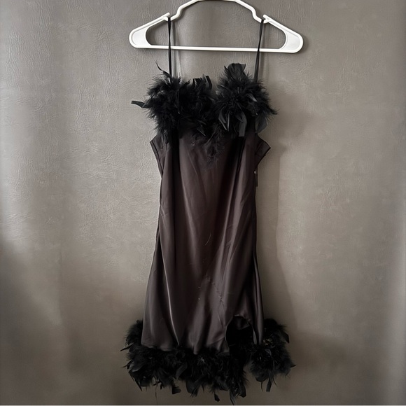 Forever 21 Dresses & Skirts - Forever 21 Black Feather Trim Slip Dress